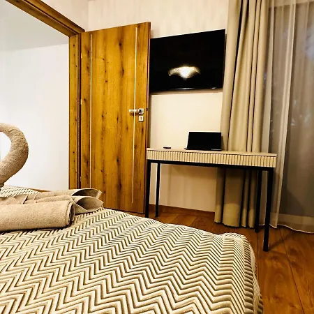 Guest house Roxy *