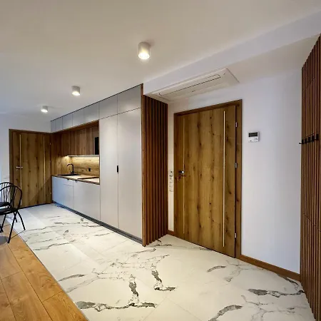 Roxy ゲストハウス 3*